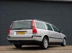 Volvo V70 2.4 Comfort Line RIJDT SUPER! LEER! NAVI! CLIMA! L, Voorwielaandrijving, 1505 kg, Stoelverwarming, 83 €/maand