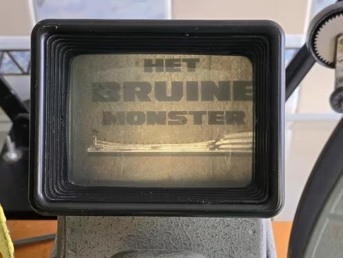 16 mm speelfilm: het bruinen monster, eroi della domonica, Audio, Tv en Foto, Filmrollen, 16mm film, Ophalen of Verzenden