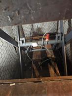 Goederenlift / Platformlift / schaarheftafel, Ophalen