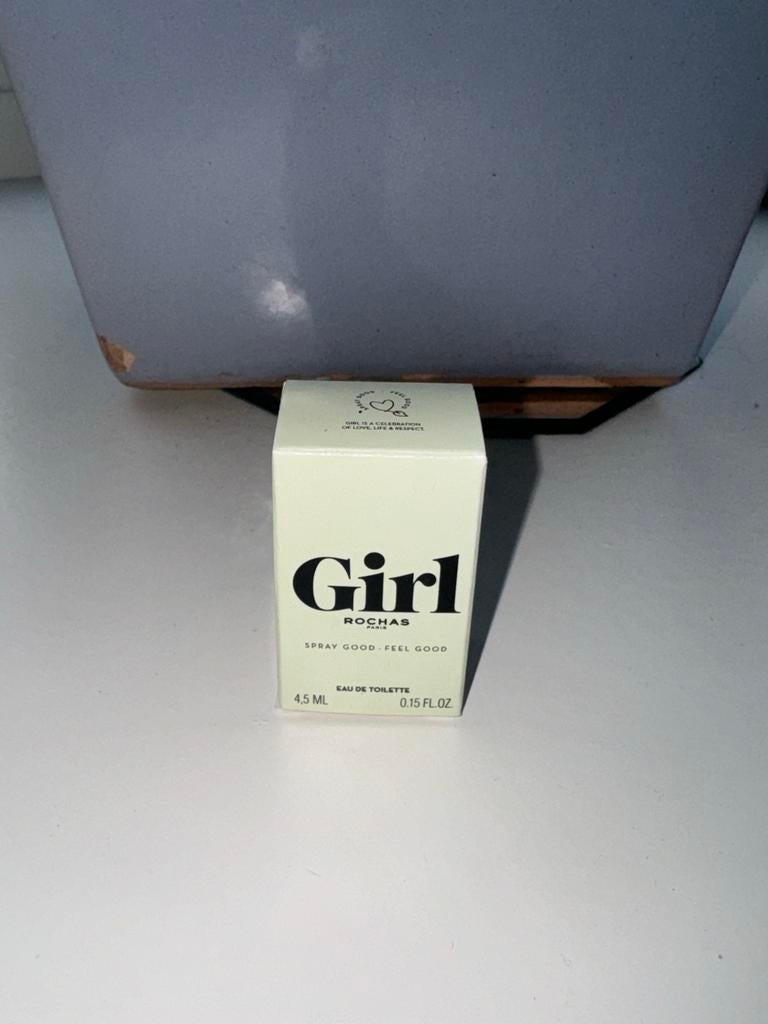 Miniatuur Rochas Girl 4,5ml edt nieuw, Ophalen of Verzenden, Nieuw, Miniatuur, Gevuld