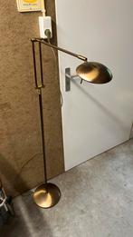 Staande schemer en of leeslamp kleur messing, Huis en Inrichting, Lampen | Vloerlampen, Ophalen of Verzenden, Gebruikt, 150 tot 200 cm