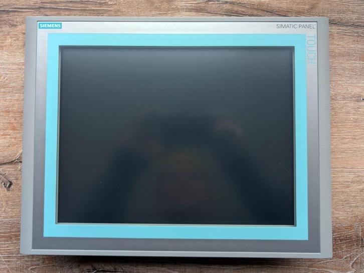 Siemens Simatic TP1500 Basic PN Panel 6AV6647-0AG11-3AX0, Hobby en Vrije tijd, Elektronica-componenten, Zo goed als nieuw, Ophalen of Verzenden