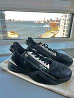 Fendi Flow - Black - Size 10 (45), Ophalen of Verzenden, Zo goed als nieuw, Zwart