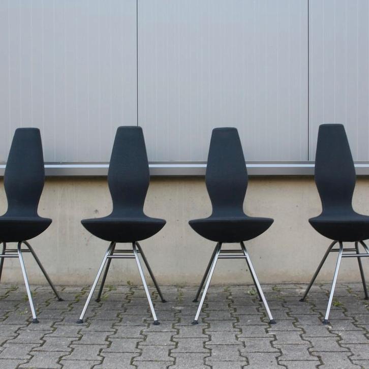 Varier model Date (set van vier), Huis en Inrichting, Stoelen, Gebruikt, Eén, Metaal, Stof, Grijs, Ophalen