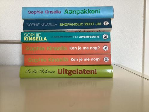 BOEKEN: SOPHIE KINSELLA, LESLIE SCHNUR, Dr L.de Jong, Boeken, Partijen en Verzamelingen, Zo goed als nieuw, Ophalen of Verzenden