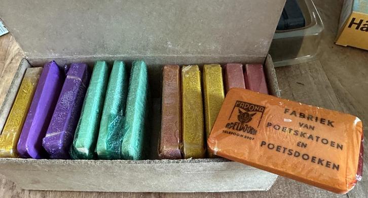 Fapona antiek doosje met gekleurde blokken zeep Poetskatoen, Antiek en Kunst, Curiosa en Brocante, Ophalen