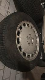 Originele mercedes putdeksel velgen 15 inch, Ophalen, Gebruikt
