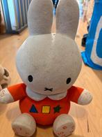 Zak vol Knuffels incl. Nijntje, Smurf, Donald Duck, Ophalen of Verzenden, Gebruikt, Konijn