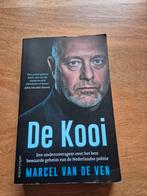 Boek de kooi nieuw. Marcel van de Ven., Boeken, Ophalen of Verzenden, Zo goed als nieuw