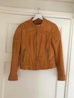Bijzonder okergeel leder jasje maat M/l, Geel, Jasje, Gedragen, Ophalen