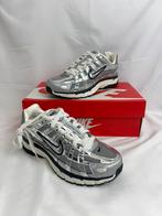 Nike P6000 silver metalic (maat 36), Overige kleuren, Nike, Nieuw, Ophalen of Verzenden