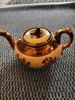 Petrus Regout goudsteen theepot met leeuw op deksel, Antiek en Kunst, Antiek | Servies los, Ophalen of Verzenden