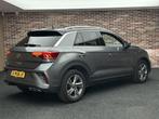 Volkswagen T-Roc 1.0 TSI R-Line Camera IQ Virtual ONDRH Cont, Voorwielaandrijving, Gebruikt, Bedrijf, SUV of Terreinwagen