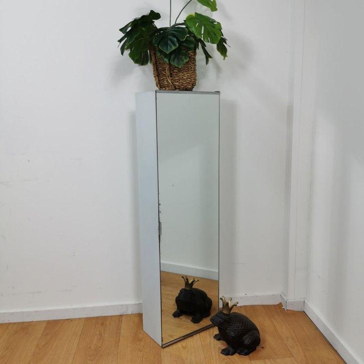 Vintage badkamer kastje, metalen medicijnkast, hangkastje, Huis en Inrichting, Kasten | Wandmeubels, Gebruikt, Minder dan 100 cm