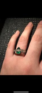 Swavoroski ring, Ophalen of Verzenden, Zo goed als nieuw, Dame