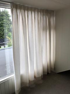 2 stuks Nieuwe overgordijnen, Huis en Inrichting, Stoffering | Gordijnen en Lamellen, Nieuw, 200 cm of meer, Overige kleuren, Ophalen of Verzenden