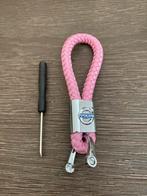 Volvo roze gevlochten sleutelhanger, Verzamelen, Ophalen of Verzenden, Nieuw, Merk
