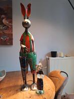 Metalen haas met paraplu en kat met boek, Ophalen of Verzenden, Zo goed als nieuw, Dier