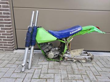 Kawasaki kdx 200 beschikbaar voor biedingen