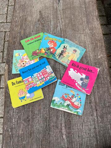 8 minibiekjes €2 vintage Scarry Pixi jaren 60 beschikbaar voor biedingen