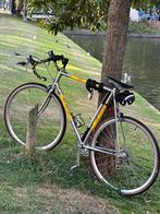 🚴‍♂️ Sporty Road Bike – 28 inch, Fietsen en Brommers, Fietsen | Meisjes, Ophalen, Zo goed als nieuw, 26 inch of meer