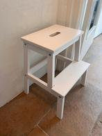 Houten opstapkruk — wit, 2 treden, Ophalen, Zo goed als nieuw, Hout