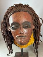 251238 Oud Afrikaans Chokwe Mwana Pwo Luena masker, Ophalen of Verzenden