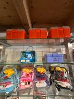 Partij poetsboxen/tassen, Dieren en Toebehoren, Paarden en Pony's | Verzorgingsproducten, Ophalen of Verzenden, Zo goed als nieuw
