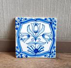 Oude tegel - blauwe tulp, Antiek en Kunst, Ophalen of Verzenden