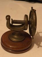 vintage messing notenkraker in de vorm van een scheepsroer, Ophalen of Verzenden