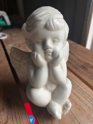 Lief Zittend Engeltje - 12 cm beschikbaar voor biedingen
