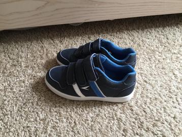 Gymschoenen maat 31 beschikbaar voor biedingen