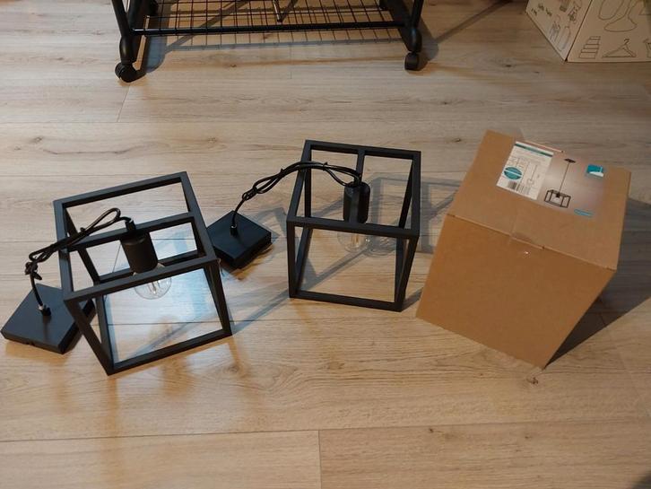 3 x moderne kubus lamp, 1 nog nieuw in doos., Huis en Inrichting, Lampen | Hanglampen, Zo goed als nieuw, Minder dan 50 cm, Metaal