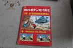 130 Suske en Wiske. De Steensnoepers + Raadsels,Spelletjes, Eén stripboek, Ophalen of Verzenden, Gelezen