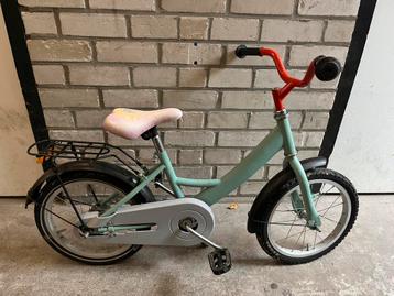 Kleine kinderfiets beschikbaar voor biedingen