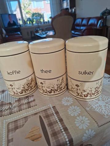 Vintage Koffie, Thee, Suiker Potten Set beschikbaar voor biedingen