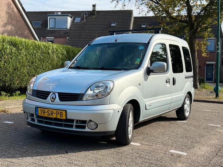 Renault Kangoo camper 1.6 16V 70KW 2006 Grijs, Auto's, Renault, Particulier, Kangoo, ABS, Airbags, Airconditioning, Bluetooth