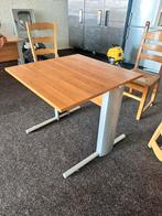 Eettafel verkant  of Bureau tafel €30, Ophalen of Verzenden, Zo goed als nieuw