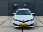 Toyota Auris 1.8 Hybrid D-TEAM Navi Camera Cruise Trekhaak, Alcantara, Wit, USB, Hybride Elektrisch/Benzine