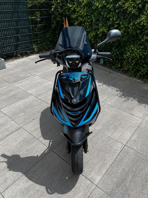 Piaggio Zip 4t2v, Fietsen en Brommers, Scooters | Piaggio, Zo goed als nieuw, Zip, Maximaal 45 km/u, Benzine, Ophalen