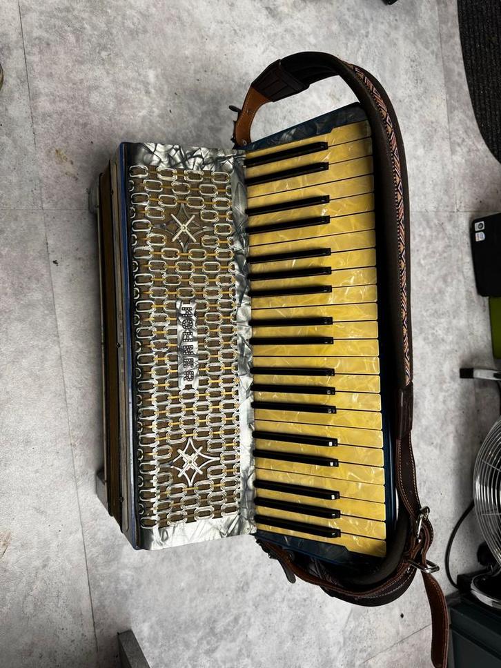 Hohner Tango III Accordeon - Klassieker!, Muziek en Instrumenten, Accordeons, Gebruikt, Toetsaccordeon, Overige formaten, Hohner