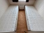 Twee Z.G.A.N. Bedden met Matrassen (80x200), Ophalen, Eenpersoons, Zo goed als nieuw, 80 cm