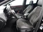 SEAT Leon 1.5 TSI 150Pk FR Blackline- Panodak, Sfeerverlicht, Auto's, Seat, Benzine, Hatchback, Gebruikt, 56 €/maand