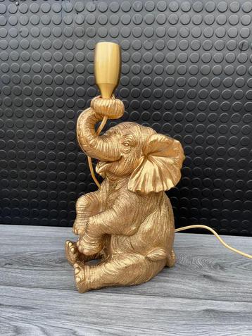 lamp olifant (goud) 45hoog 15breed 20diep/Nieuw! beschikbaar voor biedingen