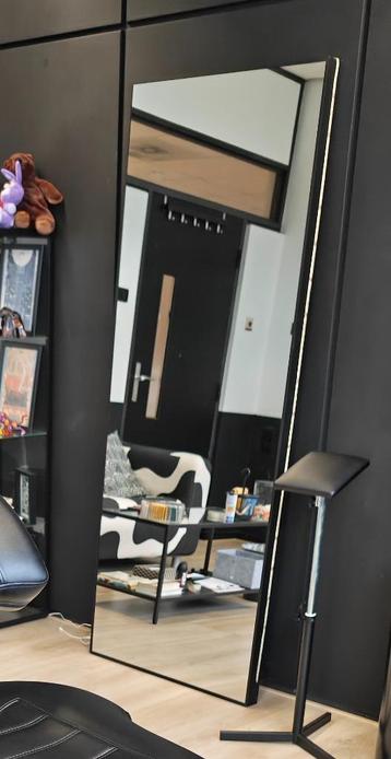 IKEA Hovet spiegel beschikbaar voor biedingen