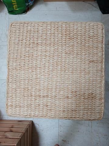 Opbergmand / mand met wieltjes en klep + binnen voering  beschikbaar voor biedingen
