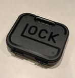 Glock koffertje, Ophalen of Verzenden, Landmacht, Nederland, Embleem of Badge