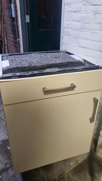 Vaatwasser beko beschikbaar voor biedingen