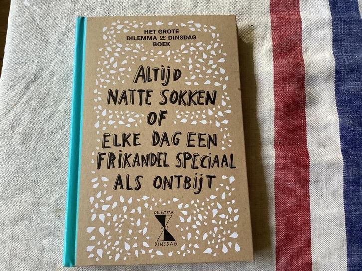 Het grote dilemma op dinsdag boek, Boeken, Humor, Nieuw, Ophalen of Verzenden