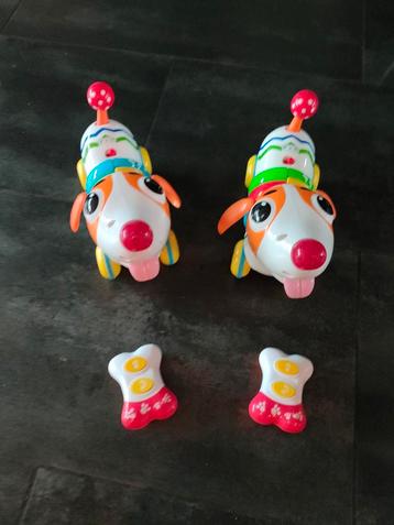 2 Bestuurbare Chico Hondjes beschikbaar voor biedingen